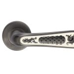 Дверные ручки ARCHIE ALIVIO BL. SILVER