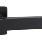 Дверные ручки V04BL (черные с патиной)